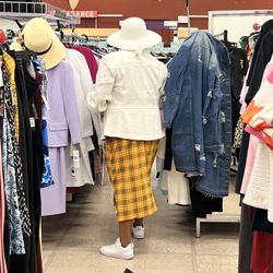 K&G Fashion Superstore