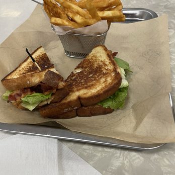 The Eclectic Chic - Special lunch-BLT with fries and drink - Antiques Near Me - Oneida, New York