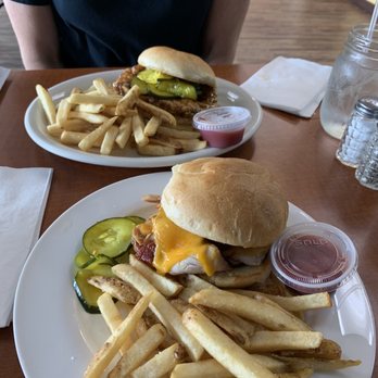 Brewer Union Cafe - Ol' Yeller and Yard Bird - Breakfast & Brunch Near Me - Brewerton, New York Brewer Union Cafe - Ol' Yeller and Yard Bird - Breakfast & Brunch Near Me - Brewerton, New York