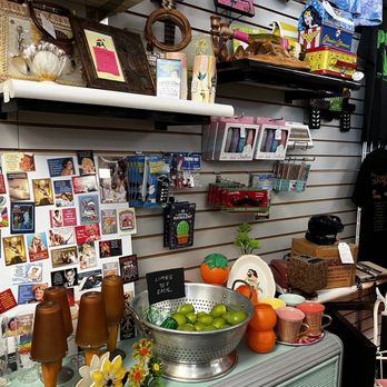Fifi & Me - Women's Clothing Near Me - Mesa, Arizona
