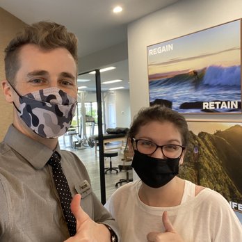 Root Cause Medical Clinic - Two thumbs up with Doctor Sterling. - Chiropractors Near Me - Clearwater, Florida Root Cause Medical Clinic - Two thumbs up with Doctor Sterling. - Chiropractors Near Me - Clearwater, Florida
