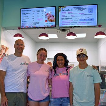 Shiverz - Ice Cream & Frozen Yogurt Near Me - Long Lake, Minnesota Shiverz - Ice Cream & Frozen Yogurt Near Me - Long Lake, Minnesota
