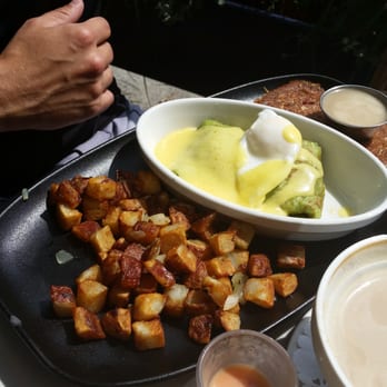 Cochon Dingue - Duck crepe "The delicious one" under sweet and salty. Amazing!! - Breakfast & Brunch Near Me - Quebec City, Quebec Cochon Dingue - Duck crepe "The delicious one" under sweet and salty. Amazing!! - Breakfast & Brunch Near Me - Quebec City, Quebec
