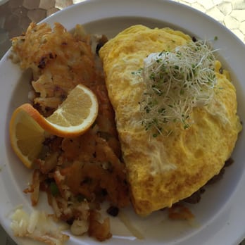 Willy's Eatery - Greek Omelet, add the meat and it tastes like a Gyro. - Greek Near Me - Anaheim, California Willy's Eatery - Greek Omelet, add the meat and it tastes like a Gyro. - Greek Near Me - Anaheim, California
