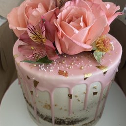 Custom cake - carrot cake wit a buttercream frosting Custom cake - carrot cake wit a buttercream frosting