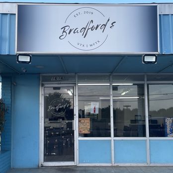 Bradford's - The outside of the building - Fish & Chips Near Me - Wichita Falls, Texas Bradford's - The outside of the building - Fish & Chips Near Me - Wichita Falls, Texas