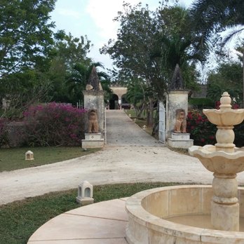 Hacienda Kaan AC - Entrance to El Castello - Hotels Near Me - Valladolid, YUC