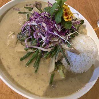 Chiriya - Green Curry rice & Beef. Fantastic as always! - Thai Near Me - Savannah, Georgia Chiriya - Green Curry rice & Beef. Fantastic as always! - Thai Near Me - Savannah, Georgia