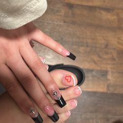 American Nails & Spa - Deep French