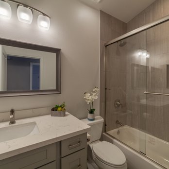 Building Science - a bathroom with a toilet, sink, and shower - General Contractors Near Me - Ewa Beach, Hawaii Building Science - a bathroom with a toilet, sink, and shower - General Contractors Near Me - Ewa Beach, Hawaii