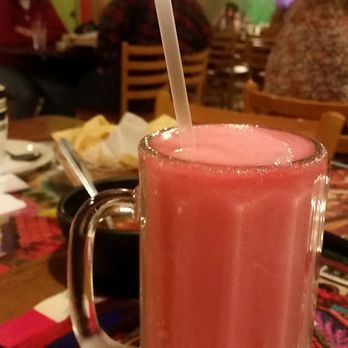 Restaurante La Salsa - Strawberry Margarita do good - Mexican Near Me - Milwaukee, Wisconsin Restaurante La Salsa - Strawberry Margarita do good - Mexican Near Me - Milwaukee, Wisconsin