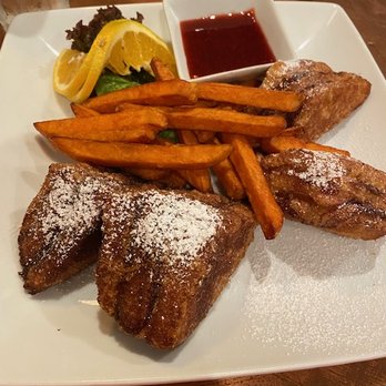 The Bit O'Denmark - Scrumptious Monte Cristo Sandwiches with raspberry jam to dip it in; and sweet potato fries - Scandinavian Near Me - Solvang, California The Bit O'Denmark - Scrumptious Monte Cristo Sandwiches with raspberry jam to dip it in; and sweet potato fries - Scandinavian Near Me - Solvang, California