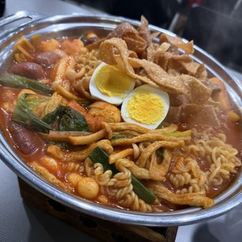 Dookki - Build Your Own Pot - Korean Near Me - Fullerton, California Dookki - Build Your Own Pot - Korean Near Me - Fullerton, California