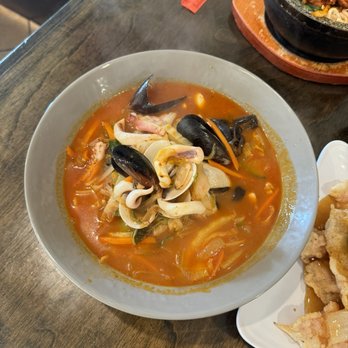 KIMCHI’S KOREAN CAFE - Updated February 2026 - 105 Photos & 51 Reviews ...