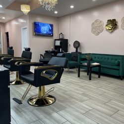 Glam lux salon &spa Chicago il