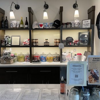 Twohey’s Restaurant - Get your merch at the front desk! - New American Near Me - South Pasadena, California