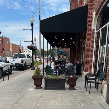 Main Street Tavern - Broken Arrow - Gastropubs Near Me - Broken Arrow, Oklahoma Main Street Tavern - Broken Arrow - Gastropubs Near Me - Broken Arrow, Oklahoma