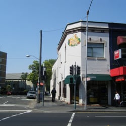 Clem's Chicken Shop - Shop front