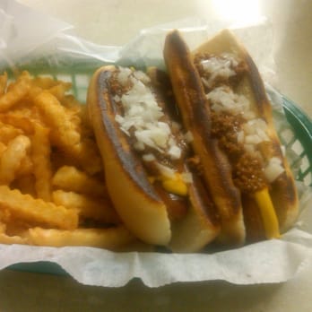 Fitz On Main - Chili Dogs - just not that good. Stick with the Cheeseburger - American Near Me - Kernersville, North Carolina Fitz On Main - Chili Dogs - just not that good. Stick with the Cheeseburger - American Near Me - Kernersville, North Carolina
