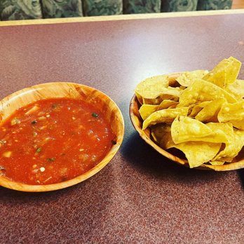 La Villa Kitchen - Chips and Salsa!! - Mexican Near Me - San Dimas, California