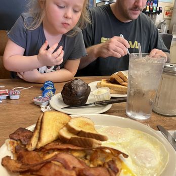 Bread & Butter Cafe - Breakfast & Brunch Near Me - Tucson, Arizona Bread & Butter Cafe - Breakfast & Brunch Near Me - Tucson, Arizona