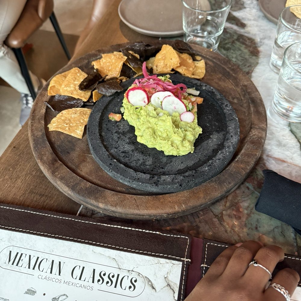 Piedra - guacamole - Beer Bar Near Me - Indianapolis, Indiana Piedra - guacamole - Beer Bar Near Me - Indianapolis, Indiana