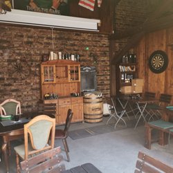 Mac Gowan's Irish Pub