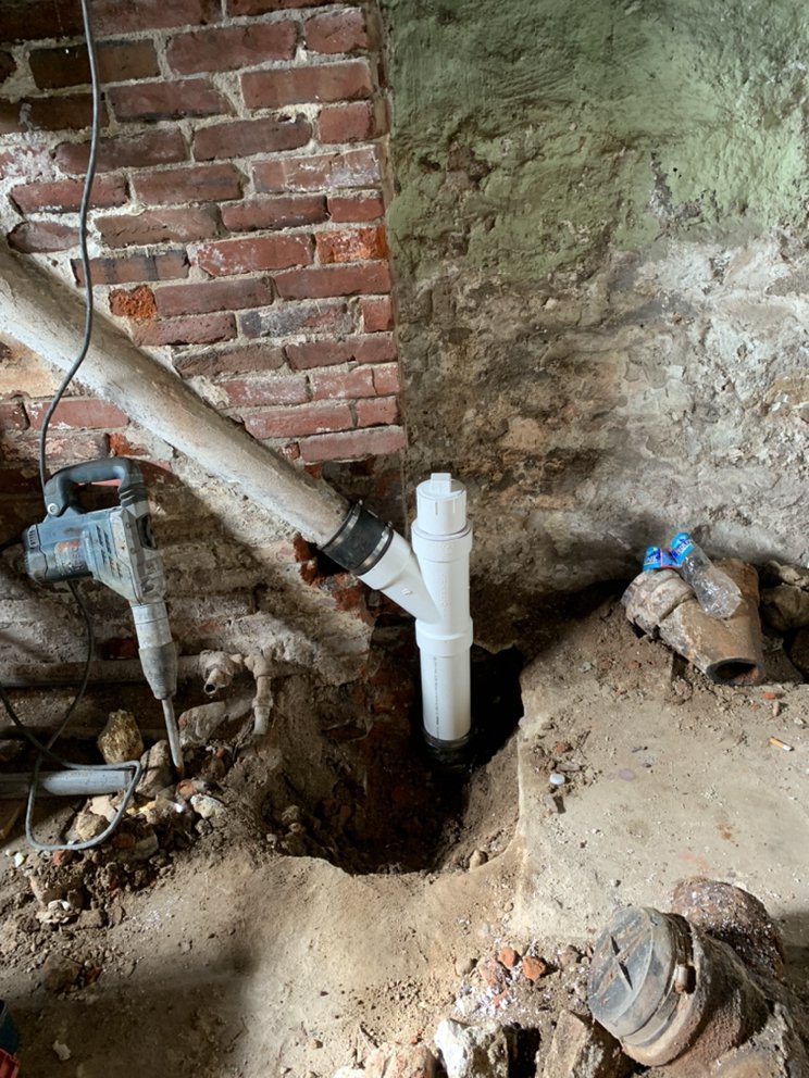 Slide of Austin's Plumbing Service