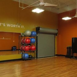 Anytime Fitness - Studio Room