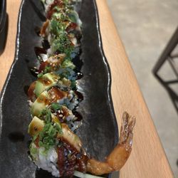 Raibu Sushi Bar - Dragon roll
