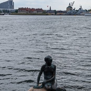 Den Lille Havfrue - Landmarks & Historical Buildings Near Me - København Ø, 84