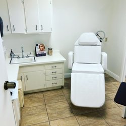 Full Circle Care - Exam room