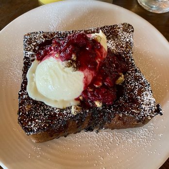 The Bungalow Kitchen - Crème brûlée French toast - New American Near Me - Tiburon, California