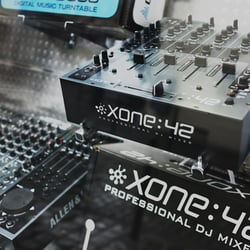Music Land - Tables de mix dernier cri