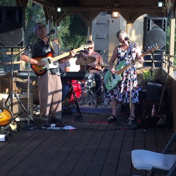 River Fox Train - A band in the back. Had everyone dancing - Tours Near Me - West Sacramento, California