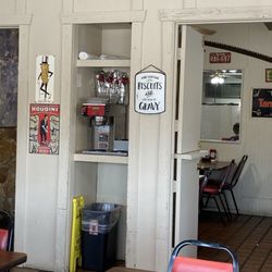C C's Cafe