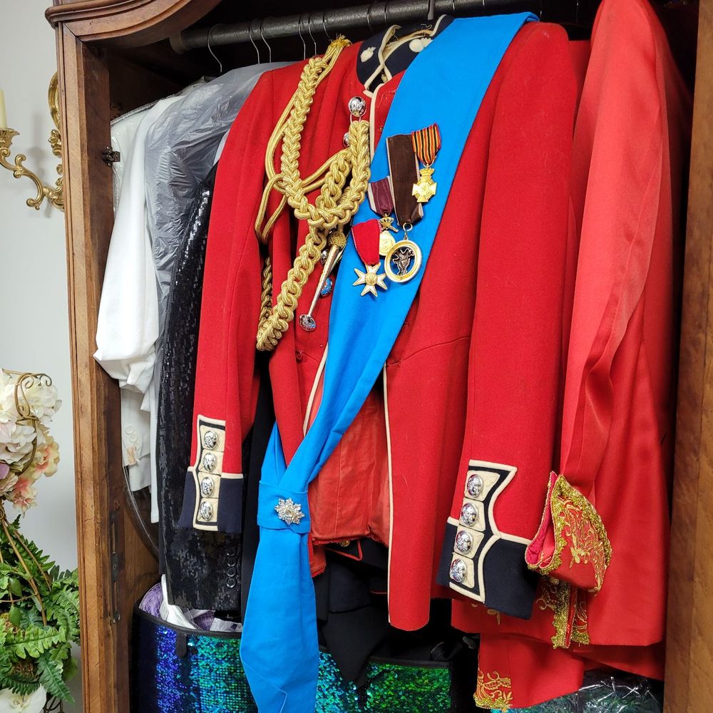 Pretty Tea Parties - Play dress up in their dressing room. - Party & Event Planning Near Me - Walnut Creek, California Pretty Tea Parties - Play dress up in their dressing room. - Party & Event Planning Near Me - Walnut Creek, California