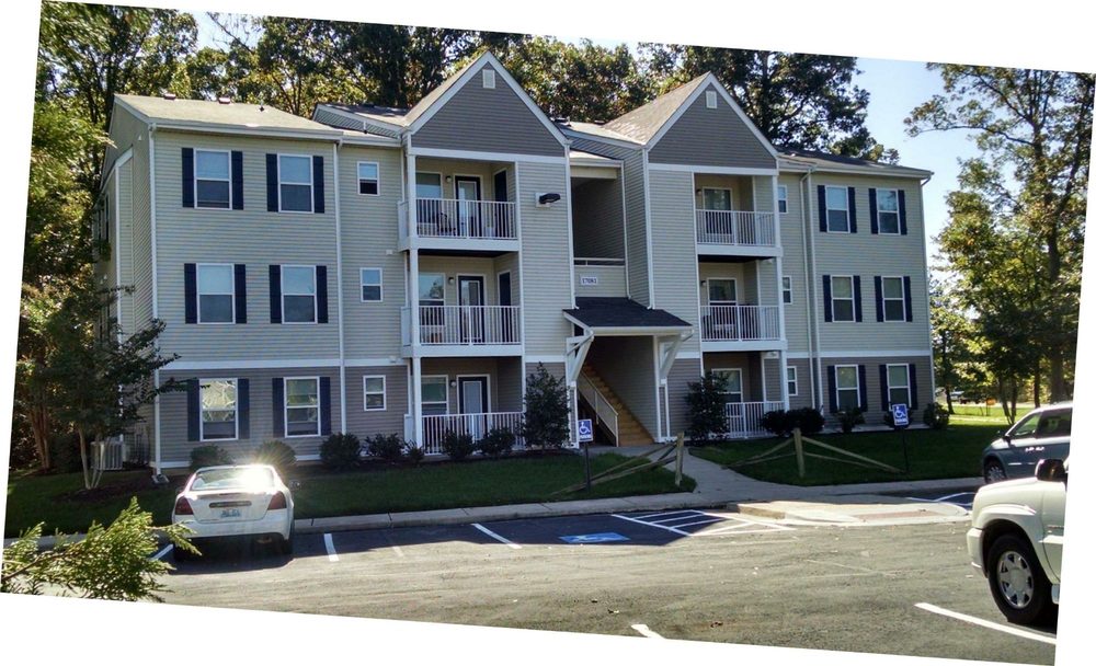 MONMOUTH WOODS APARTMENTS Updated July 2024 17060 Cromwell Pl