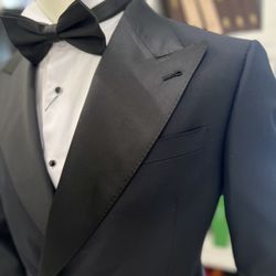 Encino Tailors Bridal &Tuxedo - Black pick lapel bespoke tuxedo