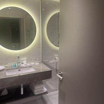 The Westin Grand, Berlin - Hotels Near Me - Berlin, BE