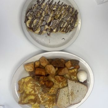 Cafe Weekend - Nutella Banana Pancakes Bacon and Cheese Omelette - Breakfast & Brunch Near Me - Allston, Massachusetts Cafe Weekend - Nutella Banana Pancakes Bacon and Cheese Omelette - Breakfast & Brunch Near Me - Allston, Massachusetts