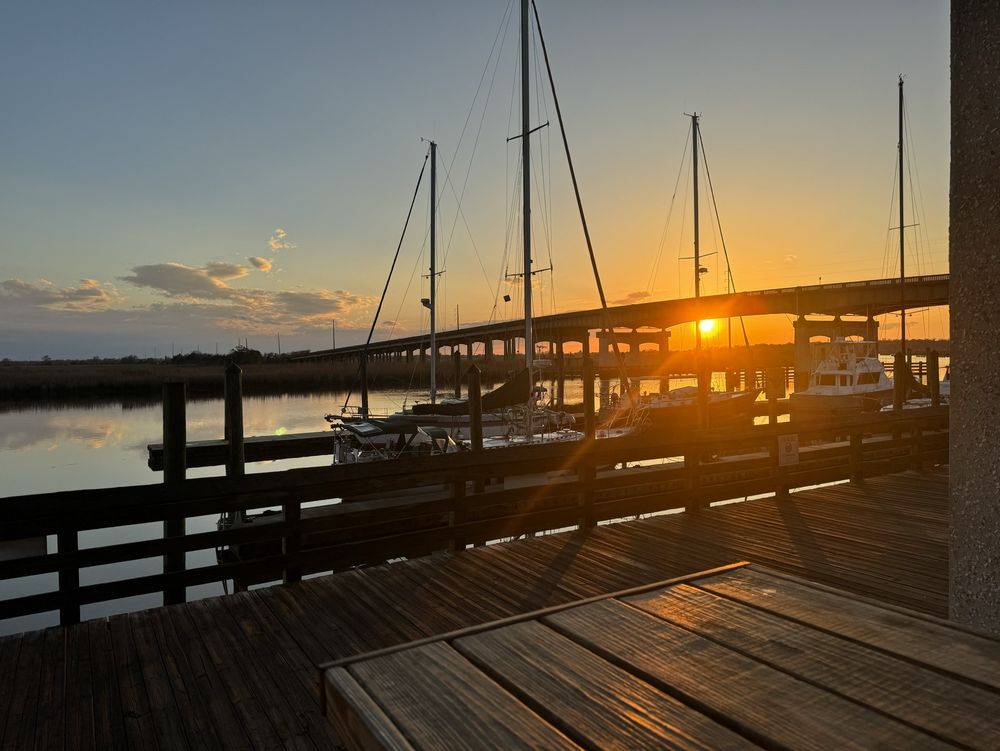 Darien Waterfront Park Logo