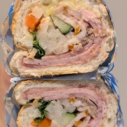 Banh Mi Le Anh