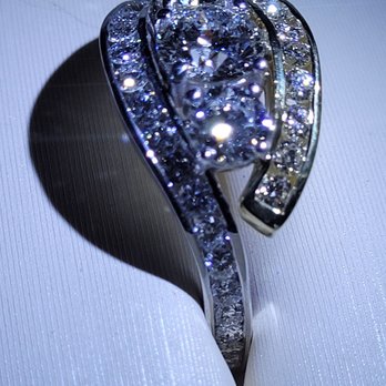 Browns Custom Jewelry - Jewelry Near Me - Visalia, California Browns Custom Jewelry - Jewelry Near Me - Visalia, California
