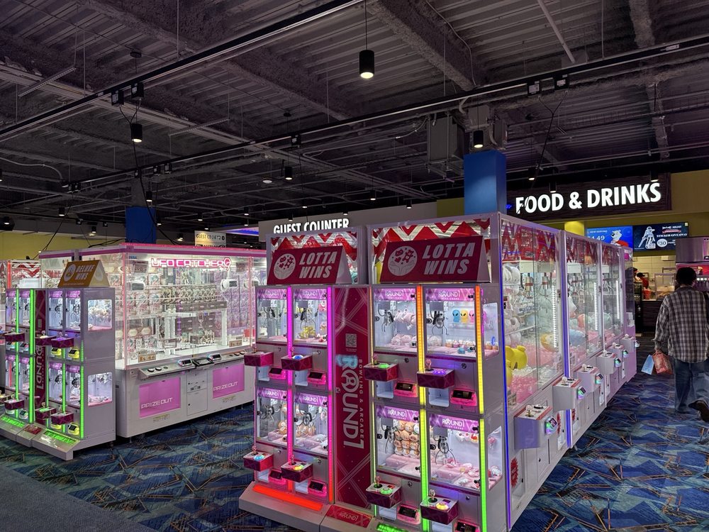 Round1 Bowling & Arcade - National City
