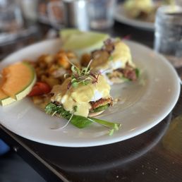 Eggs Benedict