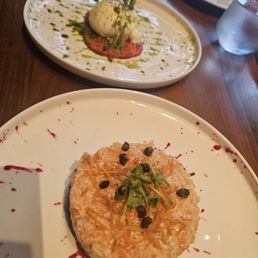 Burrata, salmon tar tar Burrata, salmon tar tar