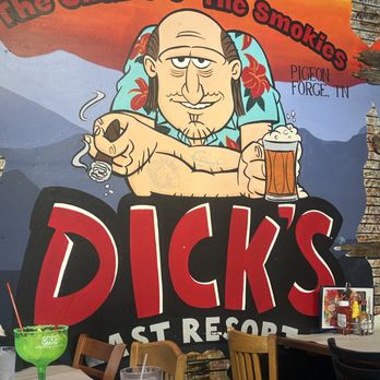 Dick's Last Resort - Bars Near Me - Gatlinburg, Tennessee