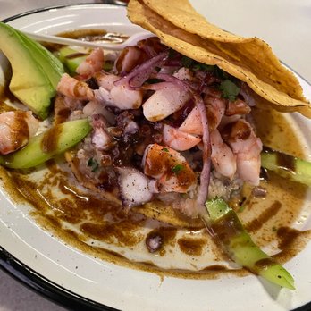 Makukos - Tostada Especial. - Seafood Near Me - Ensenada, BCN Makukos - Tostada Especial. - Seafood Near Me - Ensenada, BCN