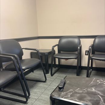 Precision Tune Auto Care - Waiting area - Oil Change Stations Near Me - Coral Springs, Florida Precision Tune Auto Care - Waiting area - Oil Change Stations Near Me - Coral Springs, Florida